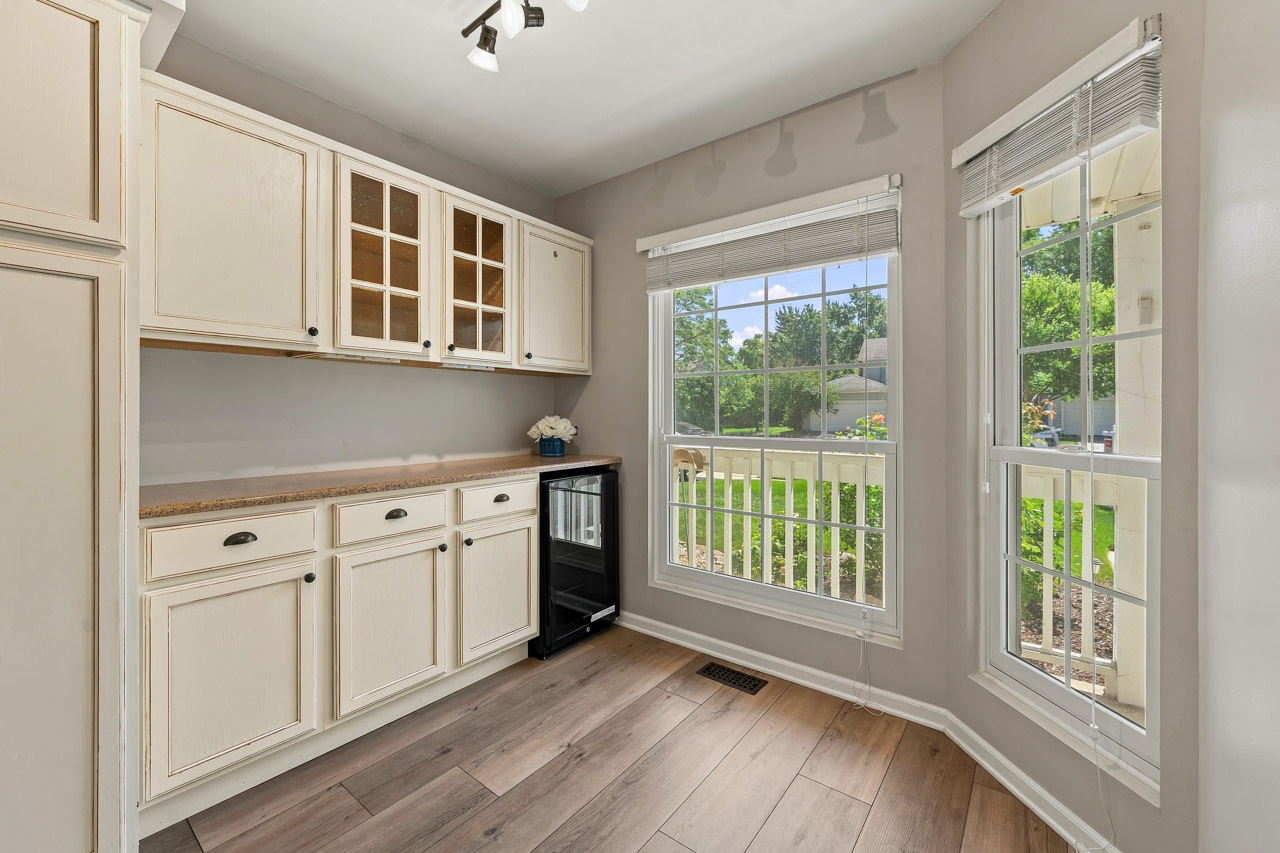 1219 Oak Ridge Drive Property Photo 8