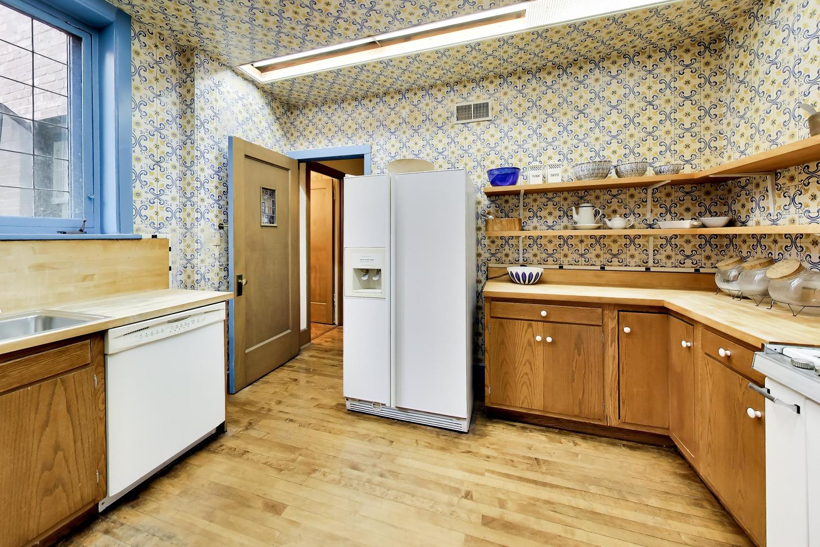 5650 S Dorchester Avenue 1 Property Photo 21