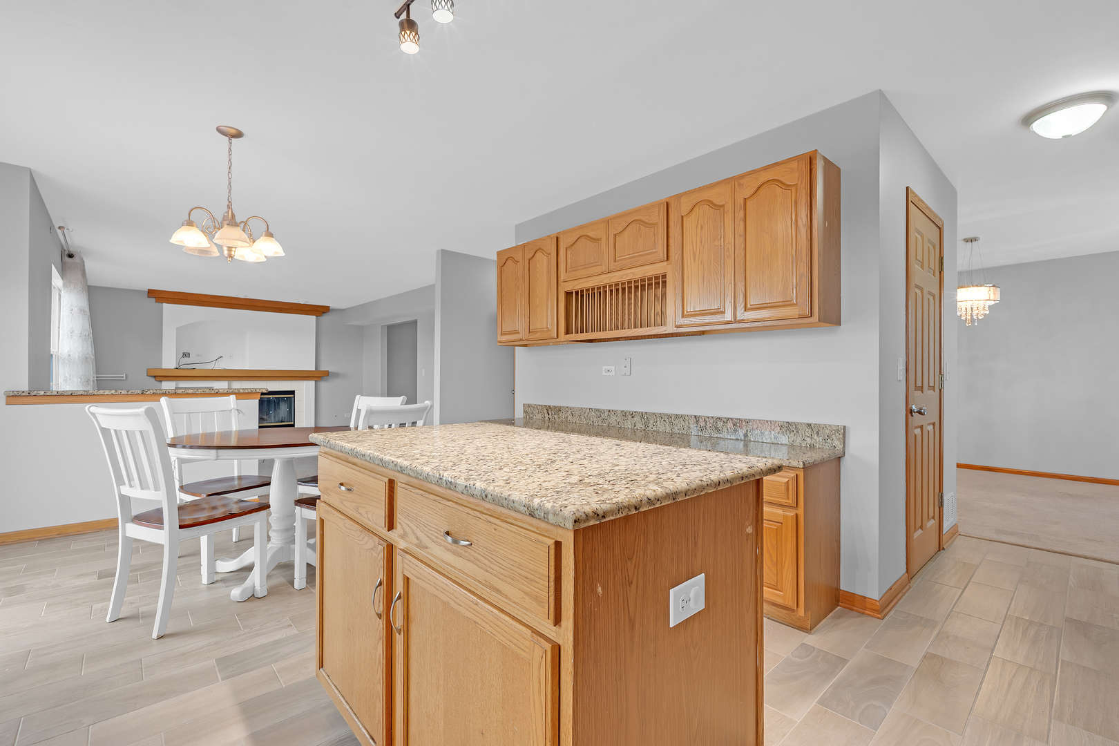 10745 Great Plaines Drive Property Photo 7