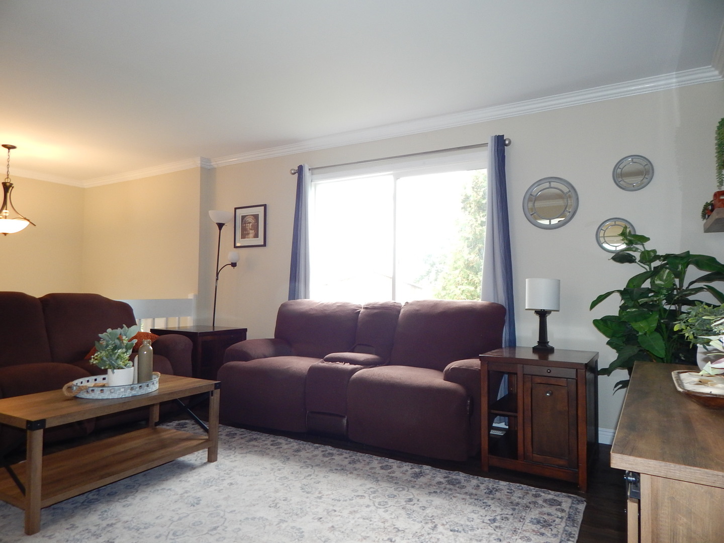 902 Garden Circle Property Photo 4
