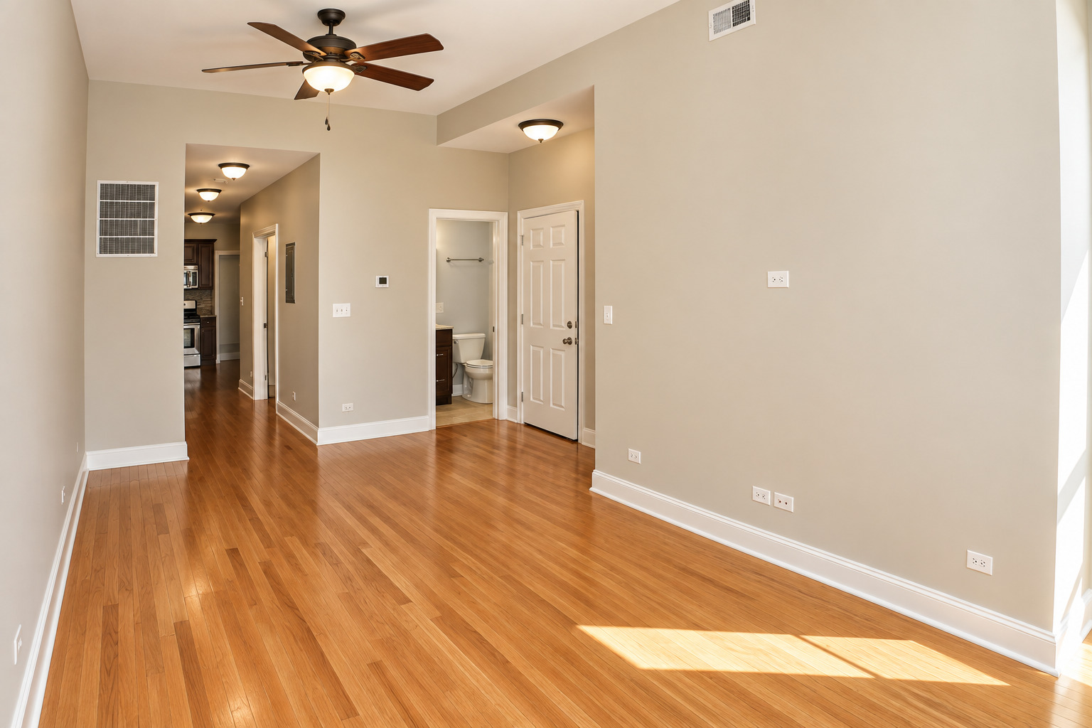 1120 W Grand Avenue 2 Property Photo 10