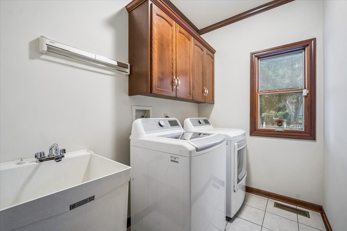 2310 Big Woods Drive Property Photo 15