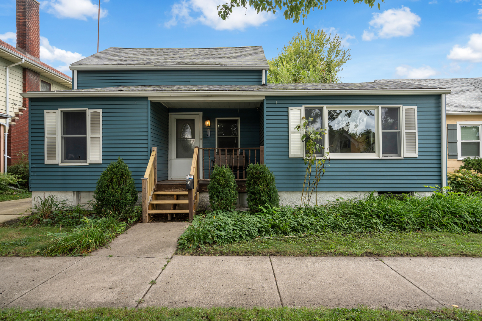 412 E Jackson Street Property Photo 2