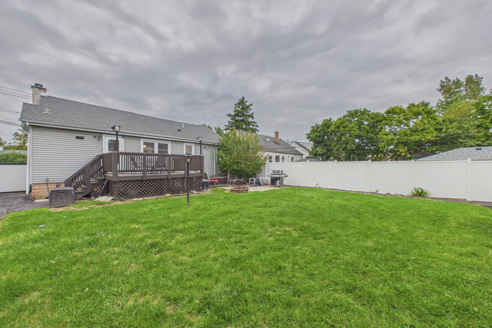 12758372 Property Photo 17