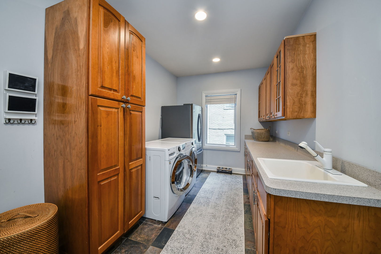 830 N Sleight Street Property Photo 18