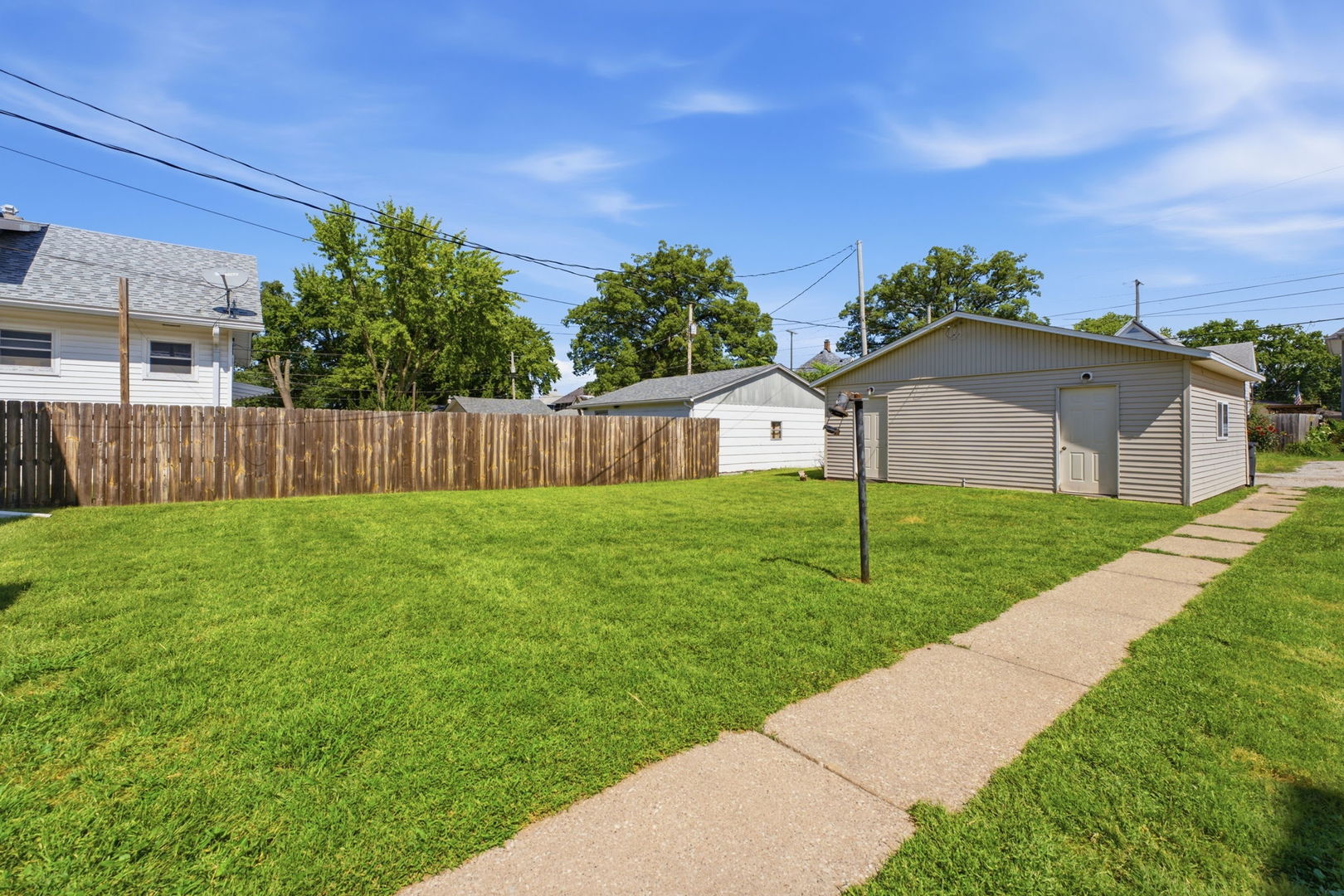 1617 29 1/2 Street Property Photo 18