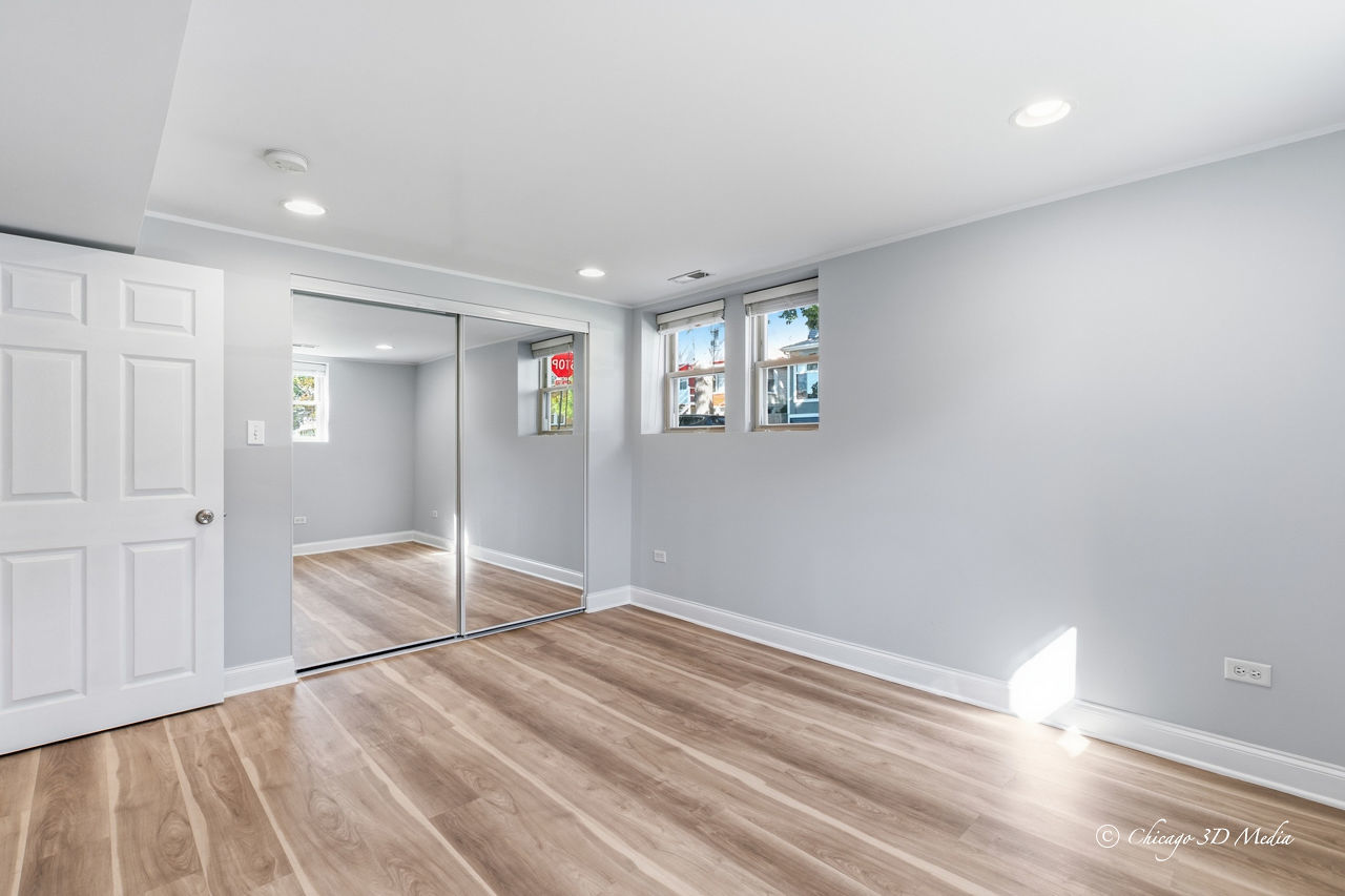 4558 N Kostner Avenue G Property Photo 15