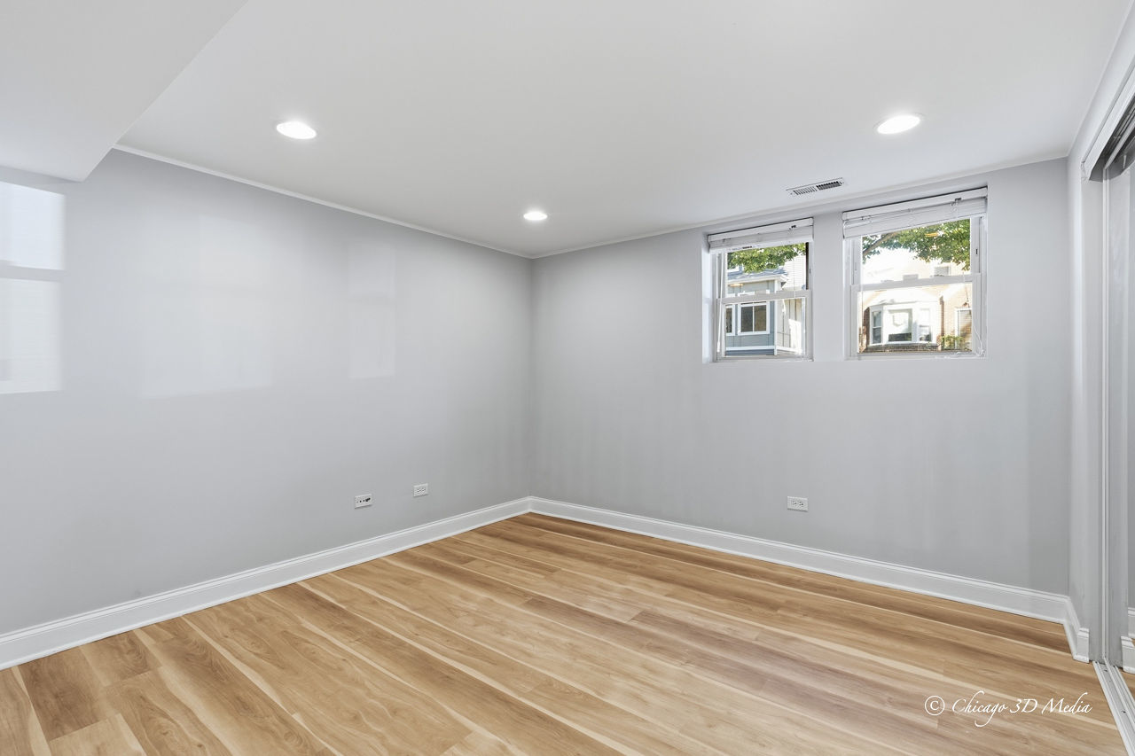 4558 N Kostner Avenue G Property Photo 18