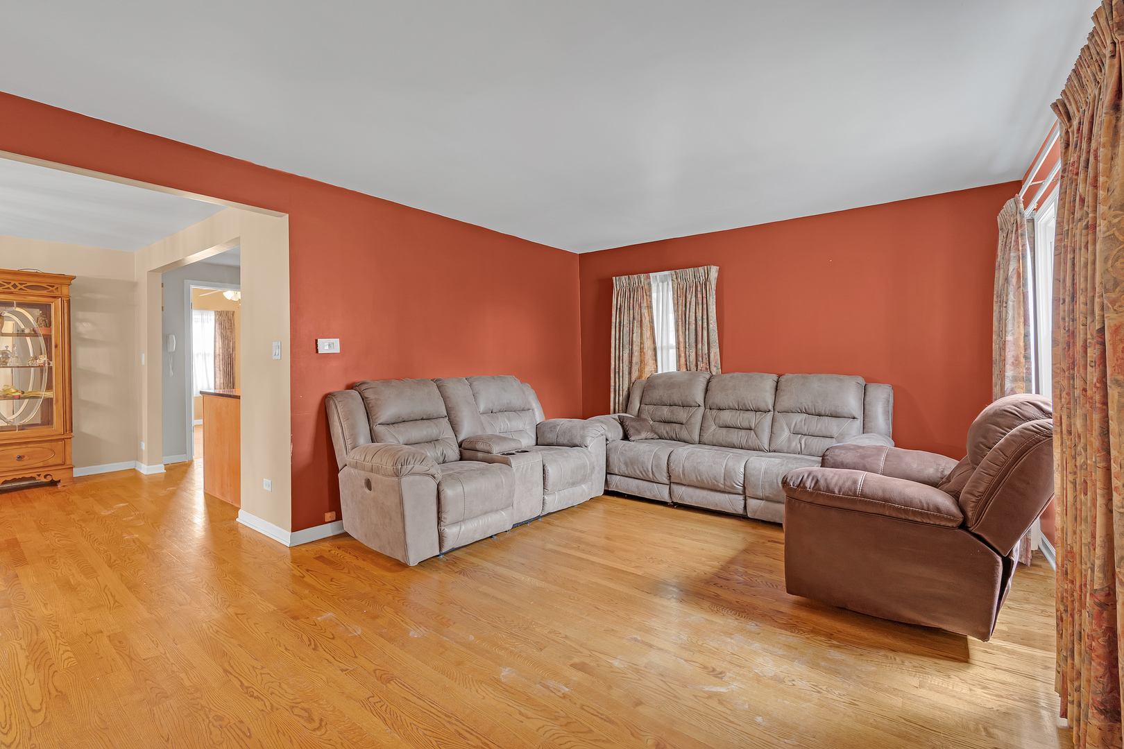 12758380 Property Photo 4