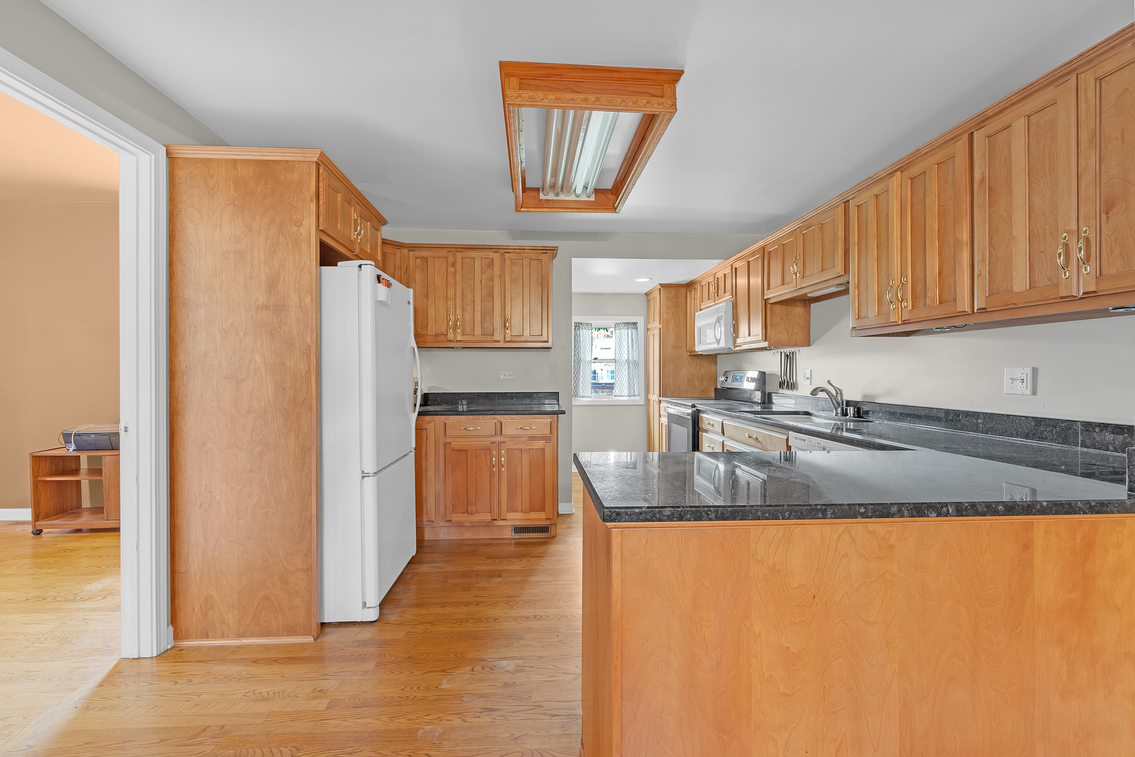 12758380 Property Photo 9