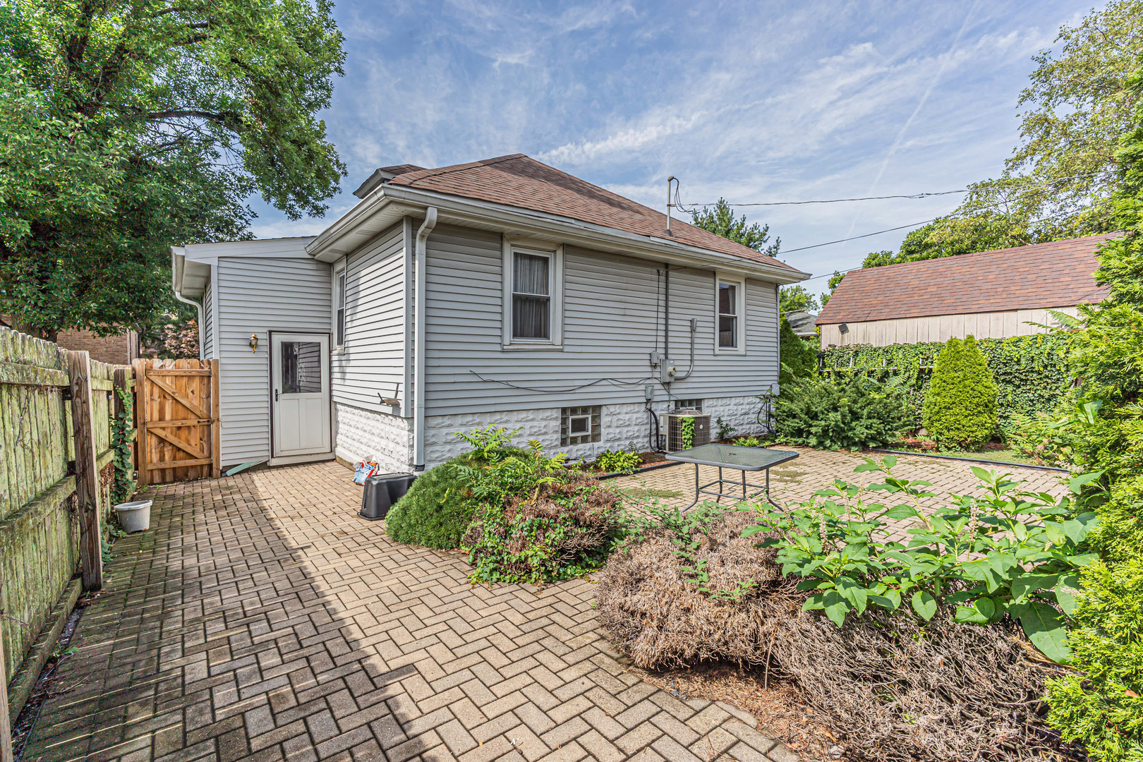 12758380 Property Photo 17