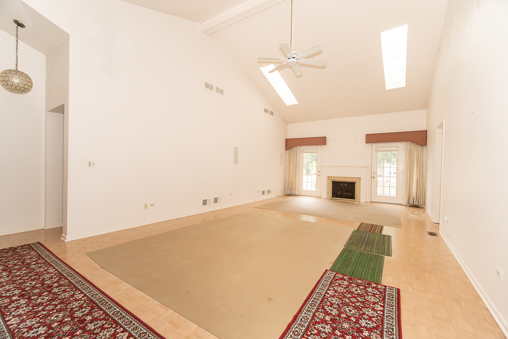 2157 N Lake Shore Circle Property Photo 9