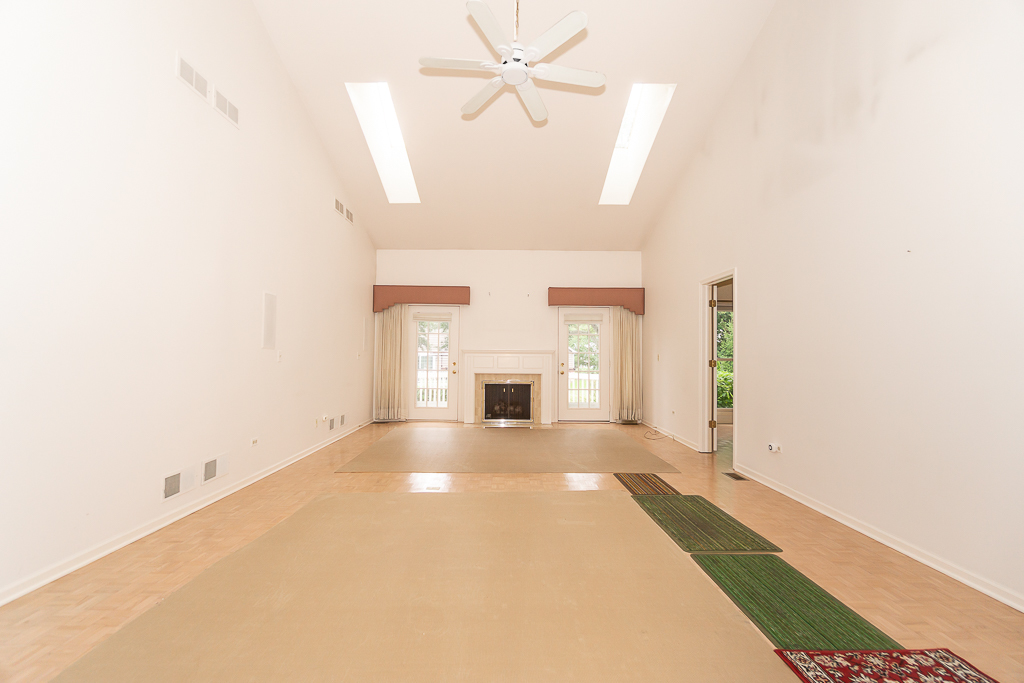 2157 N Lake Shore Circle Property Photo 10