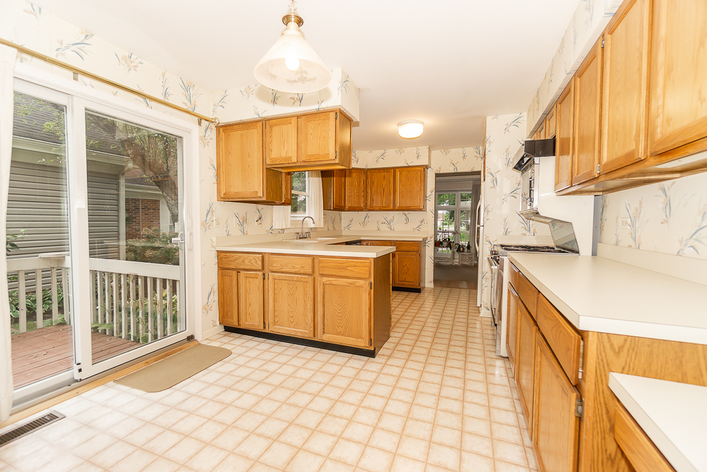 2157 N Lake Shore Circle Property Photo 17
