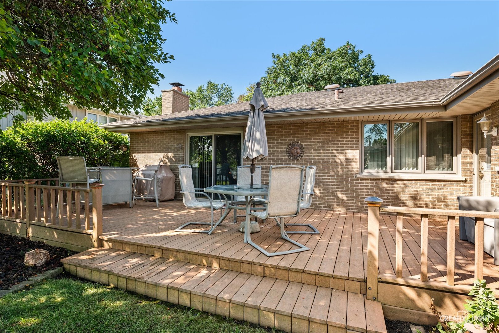 15527 Larkspur Lane Property Photo 15