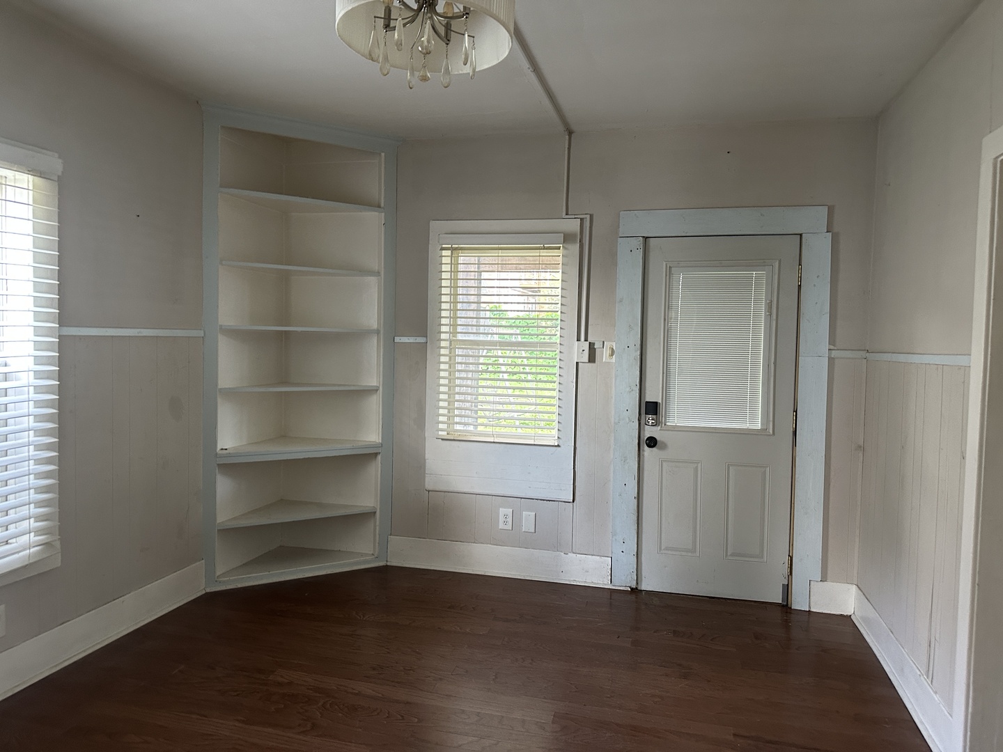 34 3rd Street Property Photo 7