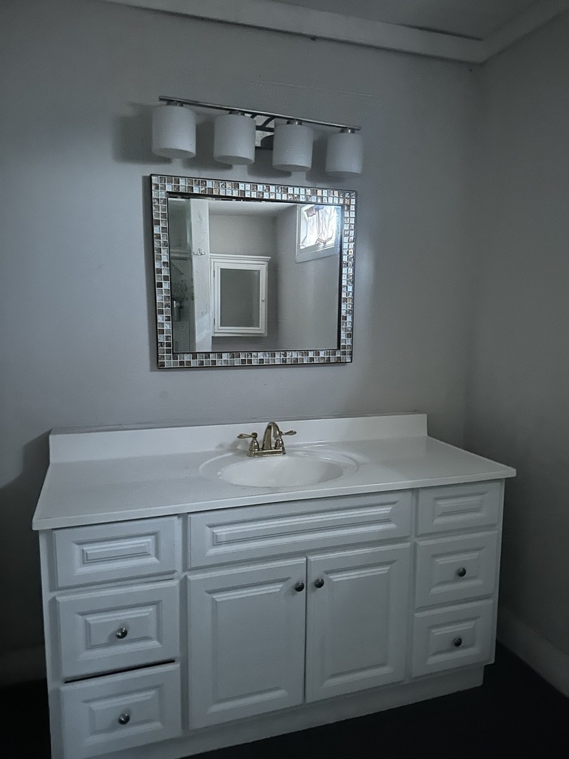 34 3rd Street Property Photo 16