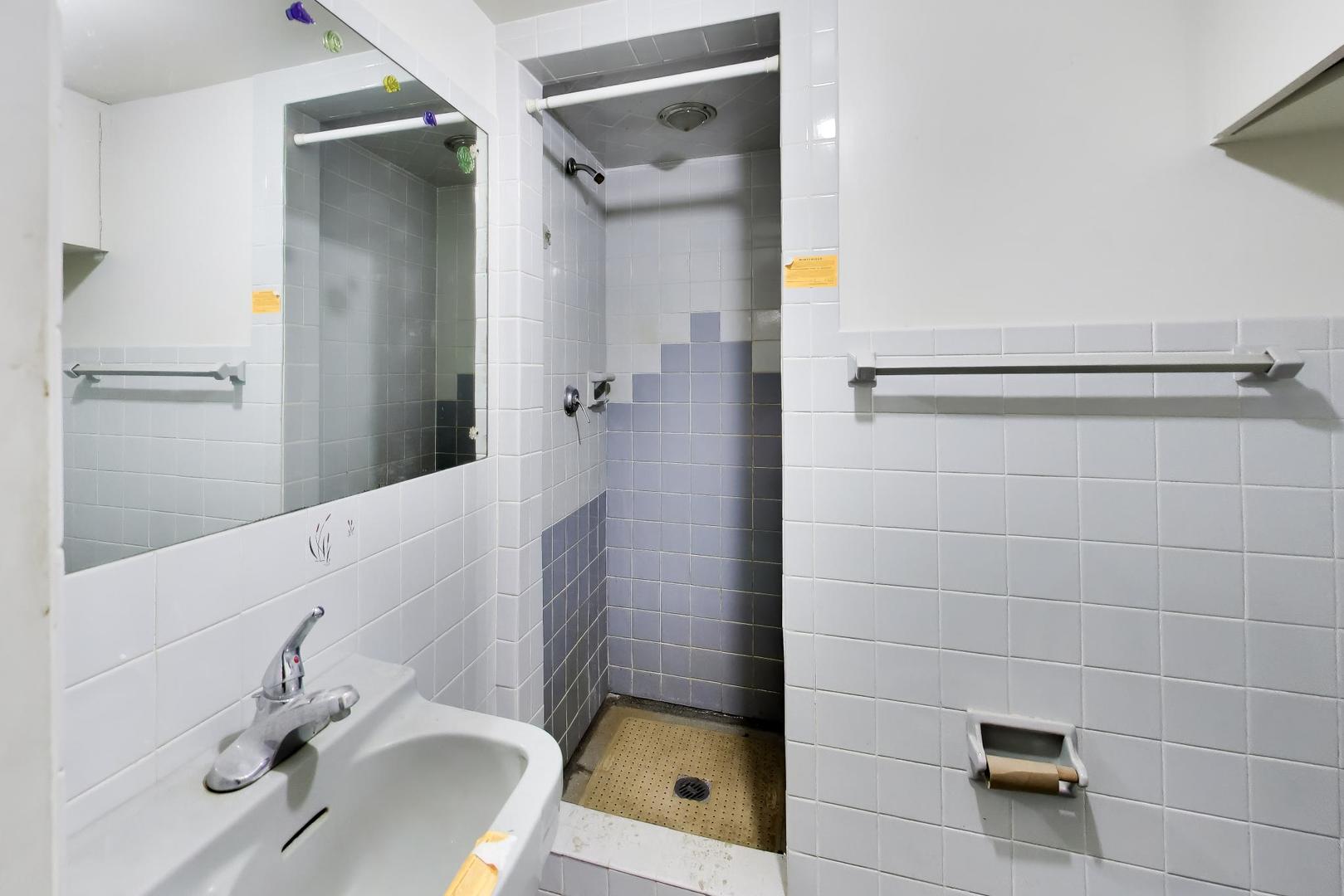 24072 W Hawthorne Lane Property Photo 49