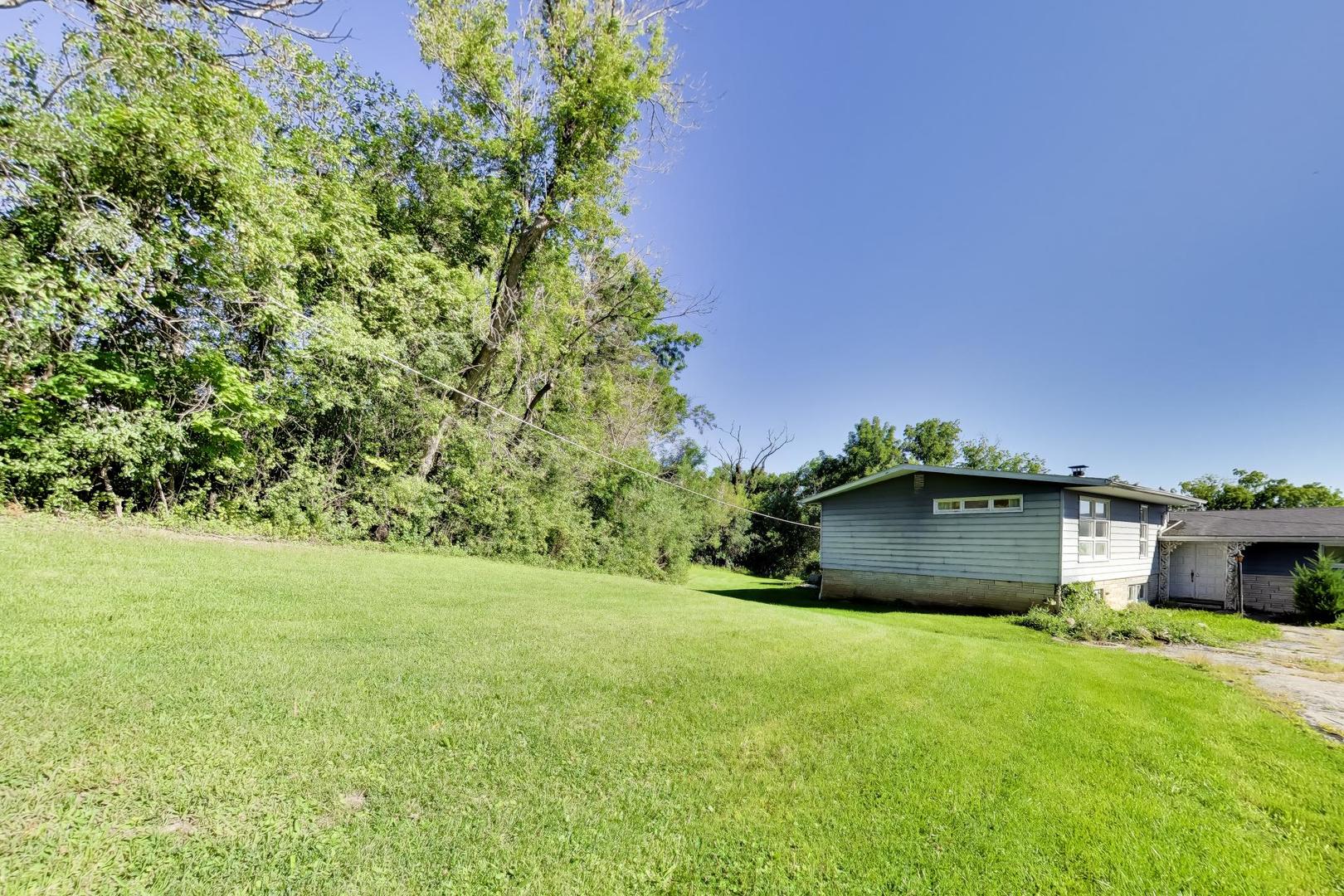 24072 W Hawthorne Lane Property Photo 64
