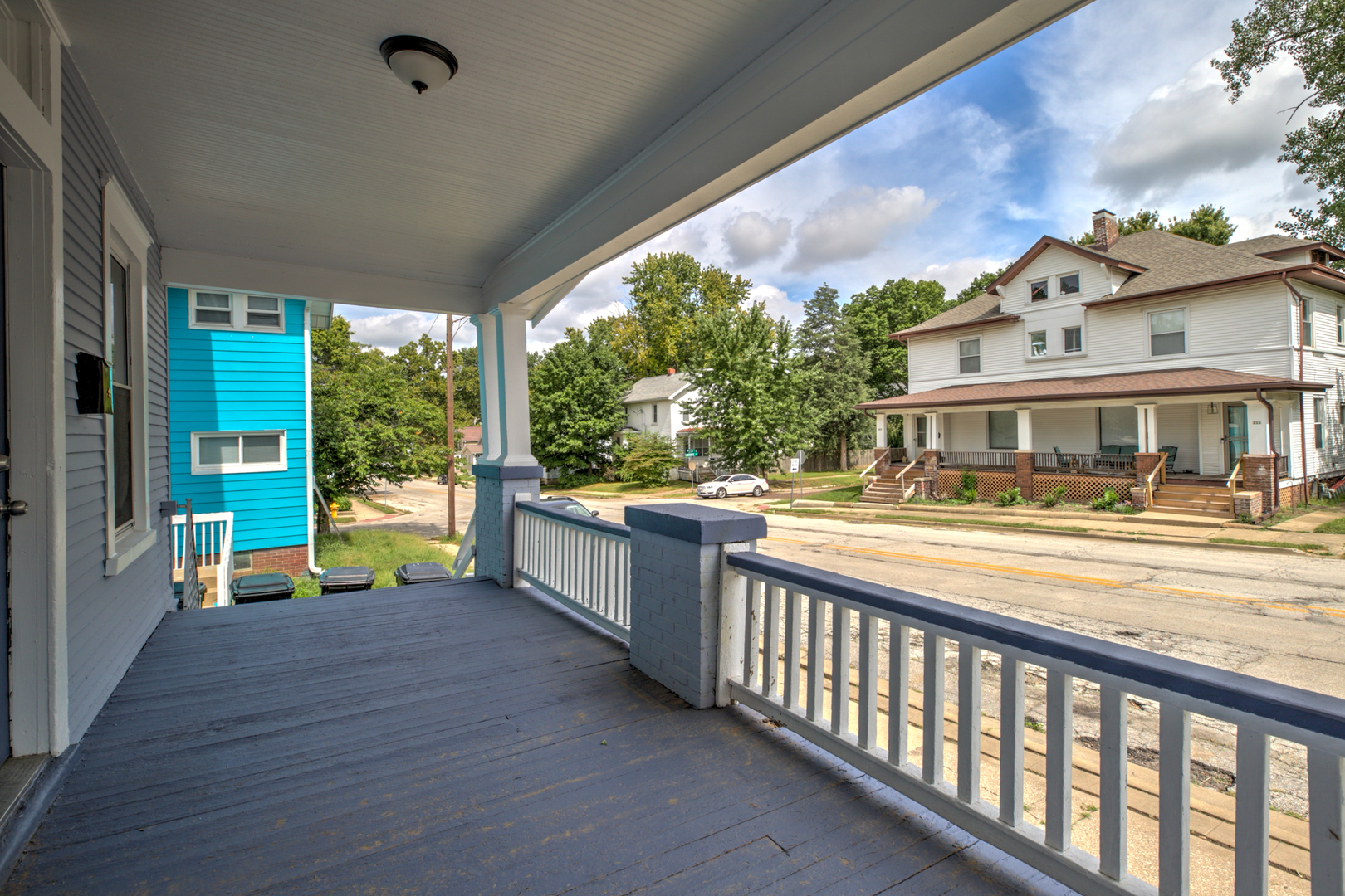 310 N Mclean Street Property Photo 6