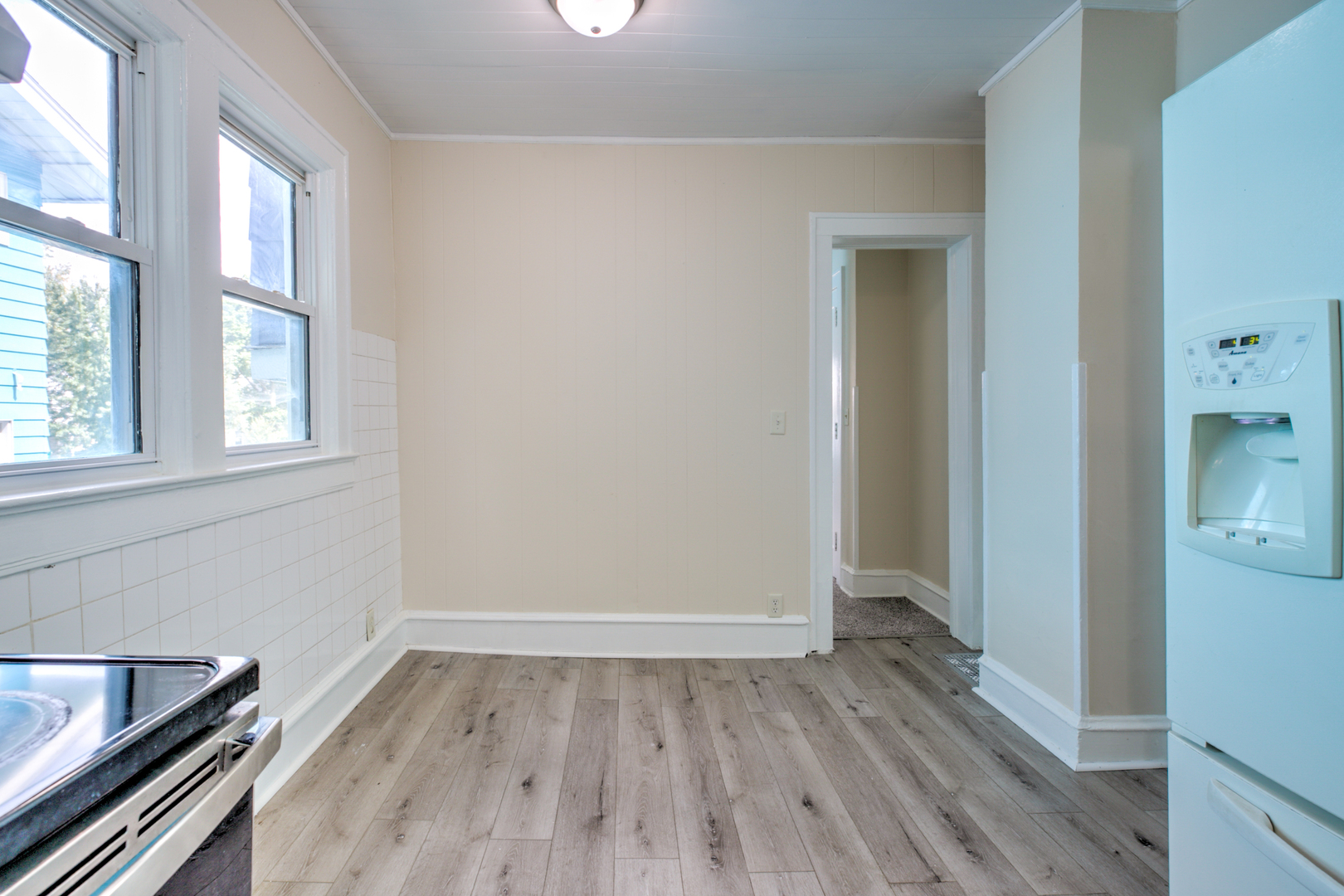 310 N Mclean Street Property Photo 19