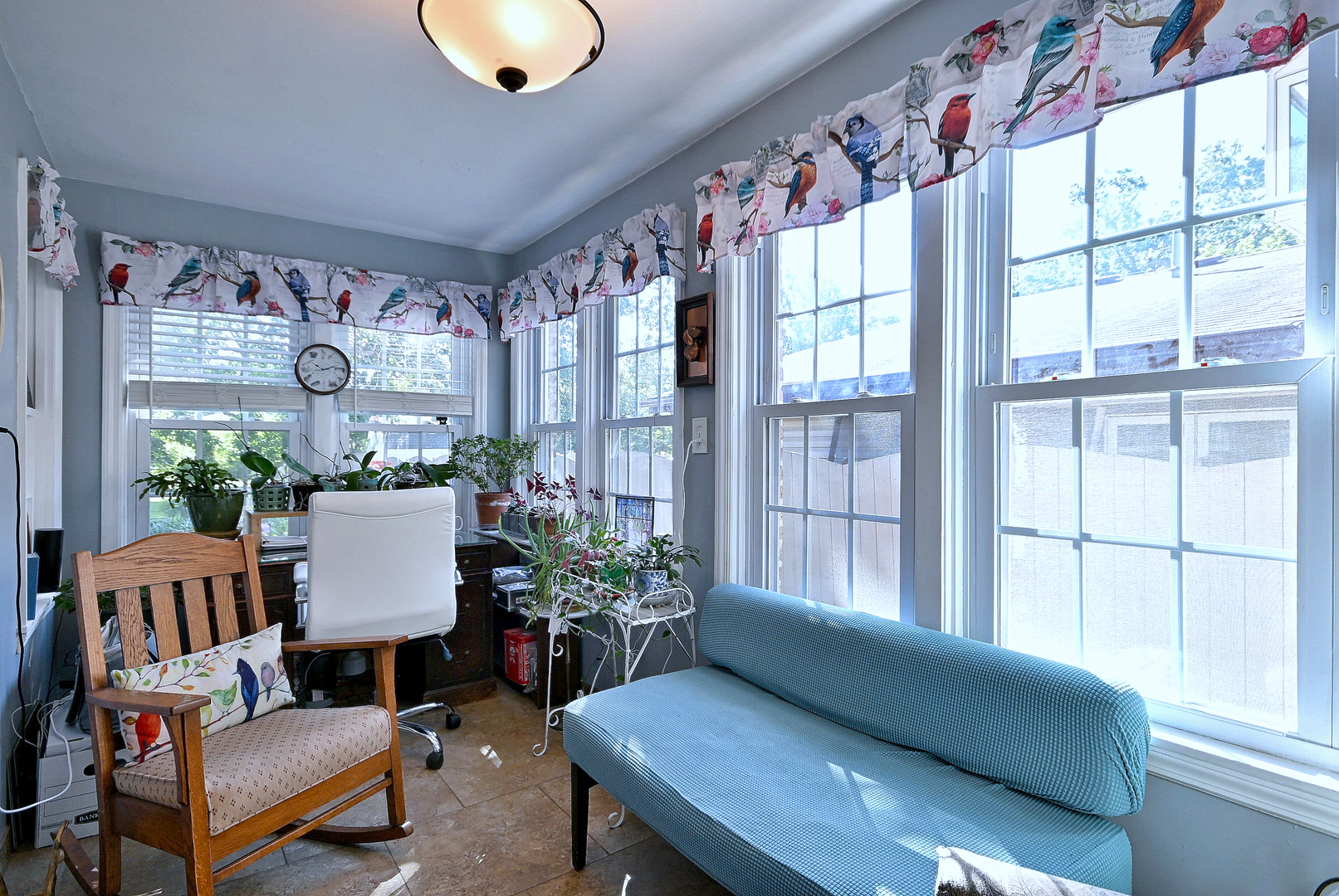 2407 Forest View Avenue Property Photo 12
