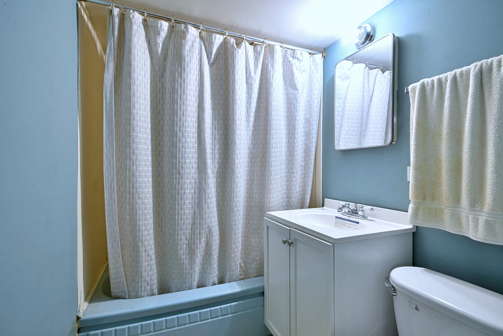 2407 Forest View Avenue Property Photo 21