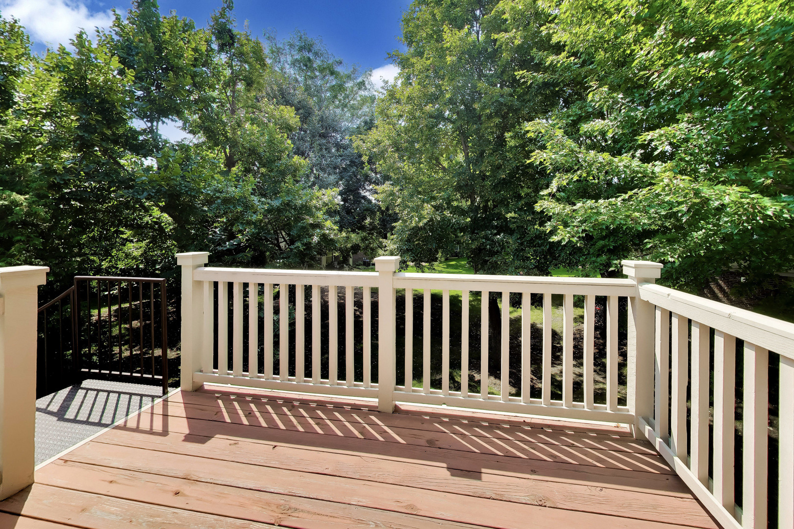 577 Harvey Lake Drive Property Photo 21