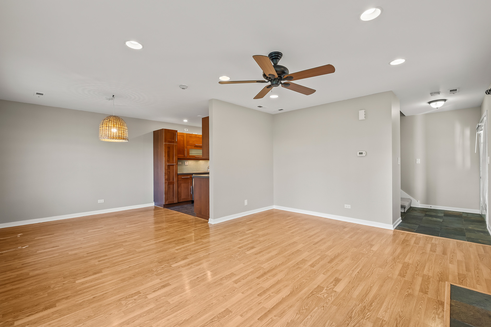 7918 Knottingham Circle B Property Photo 5