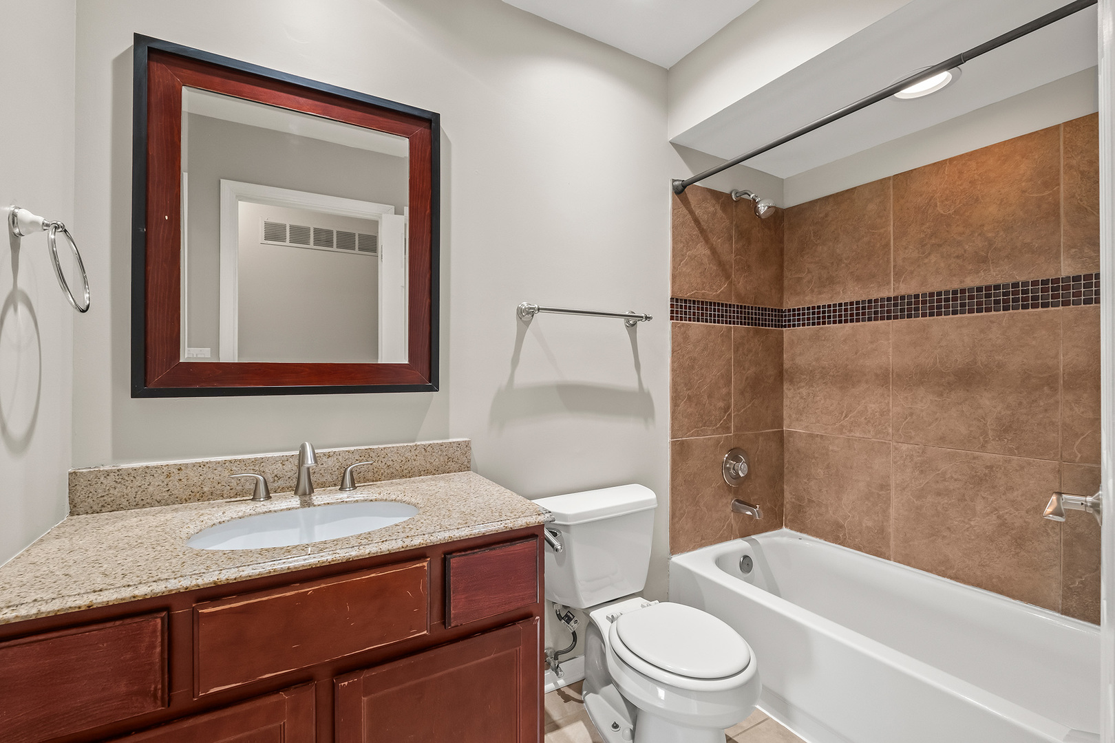 7918 Knottingham Circle B Property Photo 18