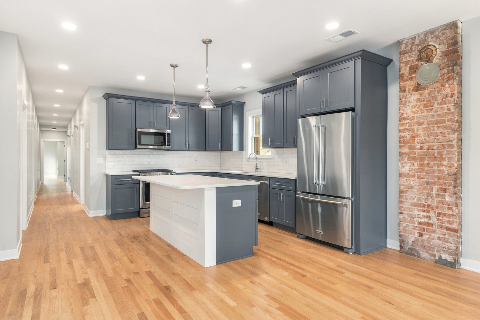 20 W Jefferson Avenue 2 Property Photo 7