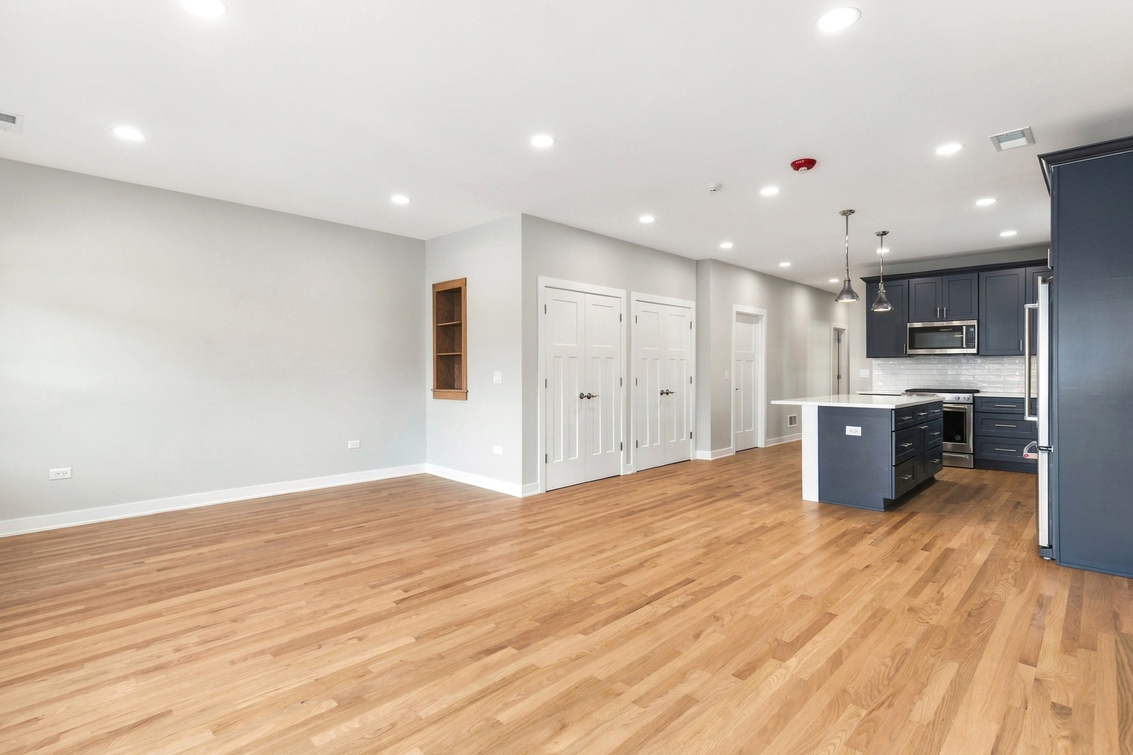 20 W Jefferson Avenue 2 Property Photo 8