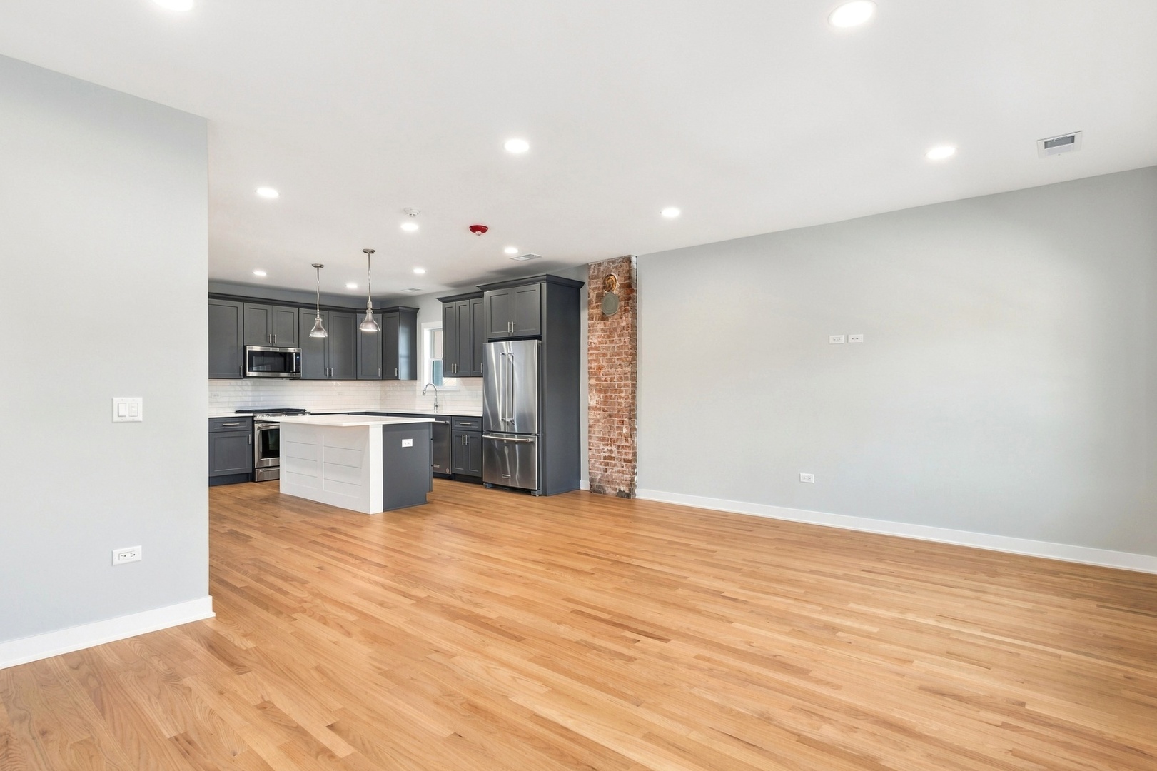 20 W Jefferson Avenue 2 Property Photo 9
