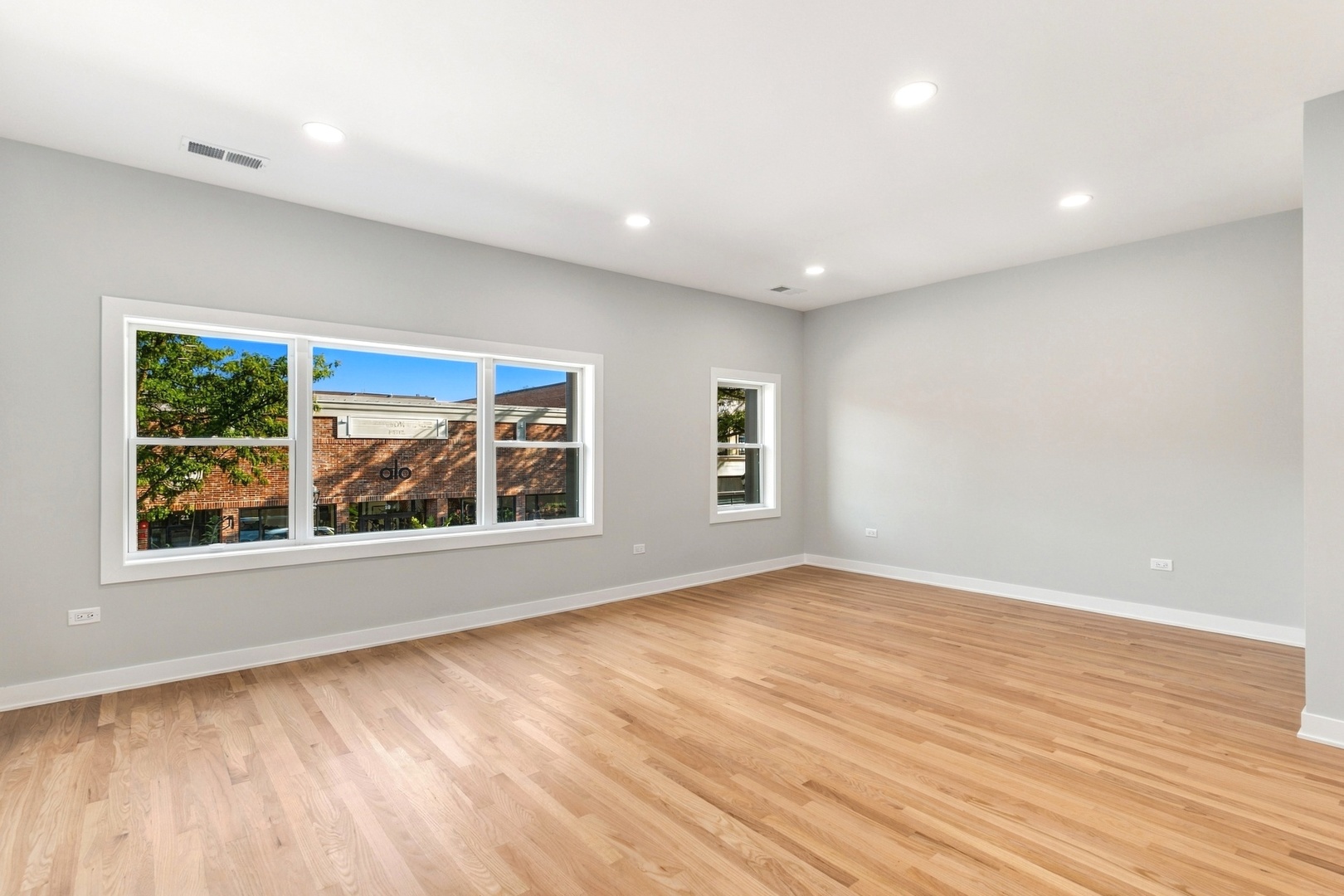 20 W Jefferson Avenue 2 Property Photo 12