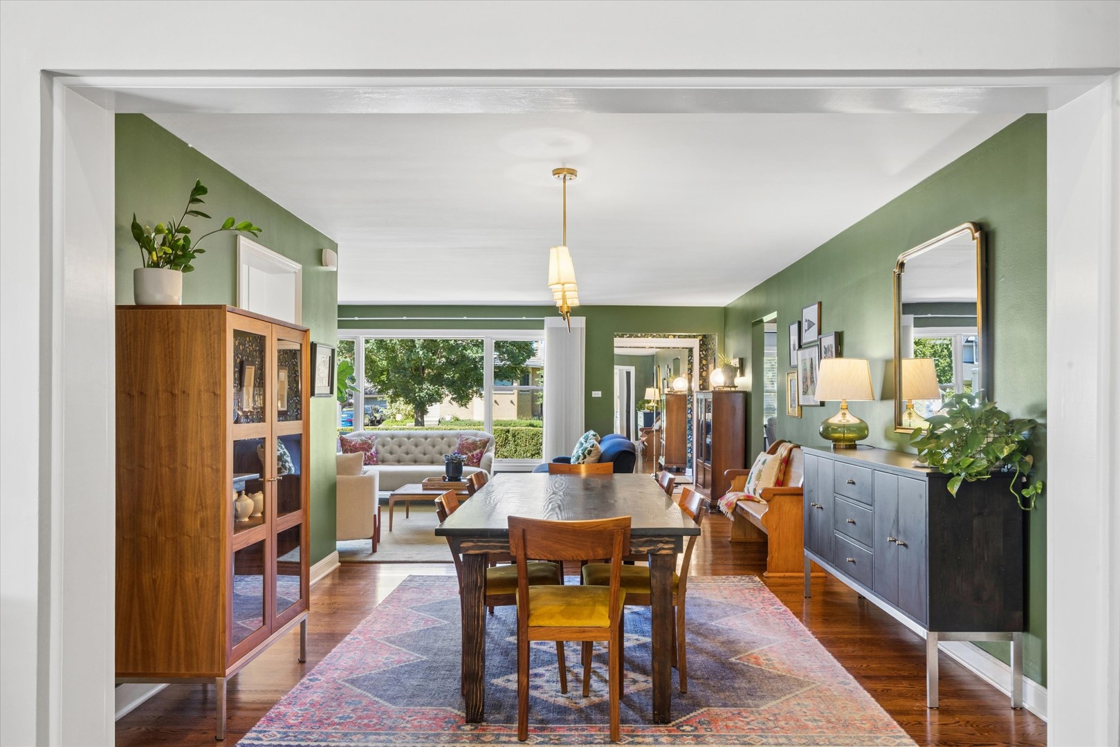 17 Golf Avenue Property Photo 5