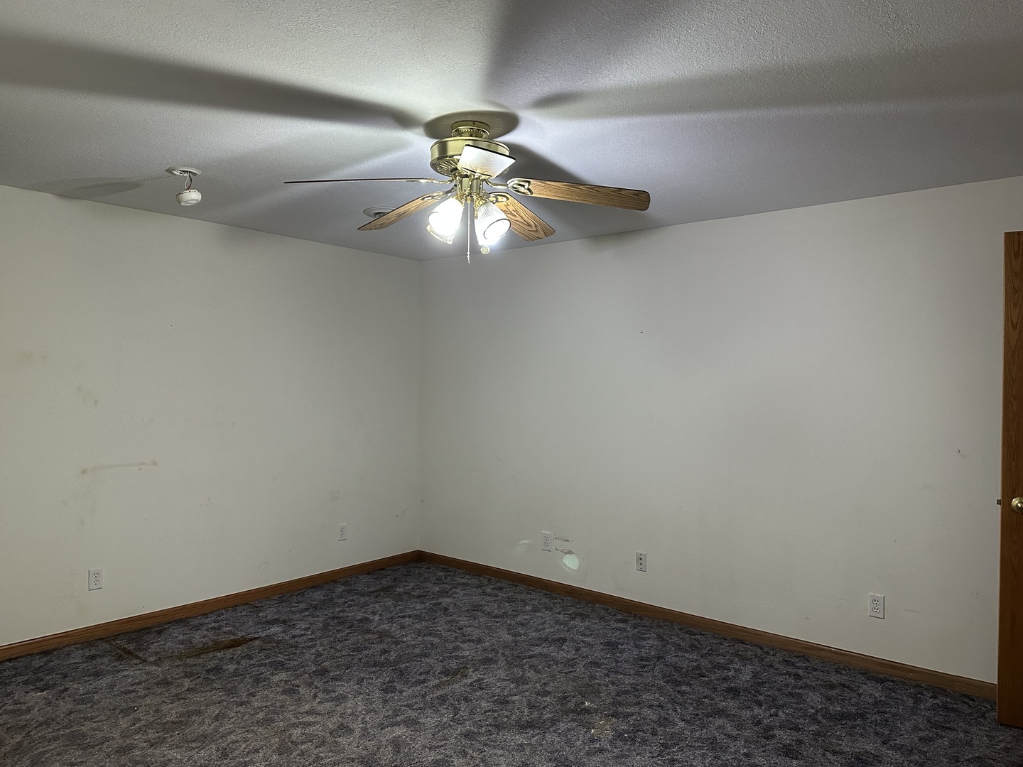 102 Hidden Valley Court Property Photo 16