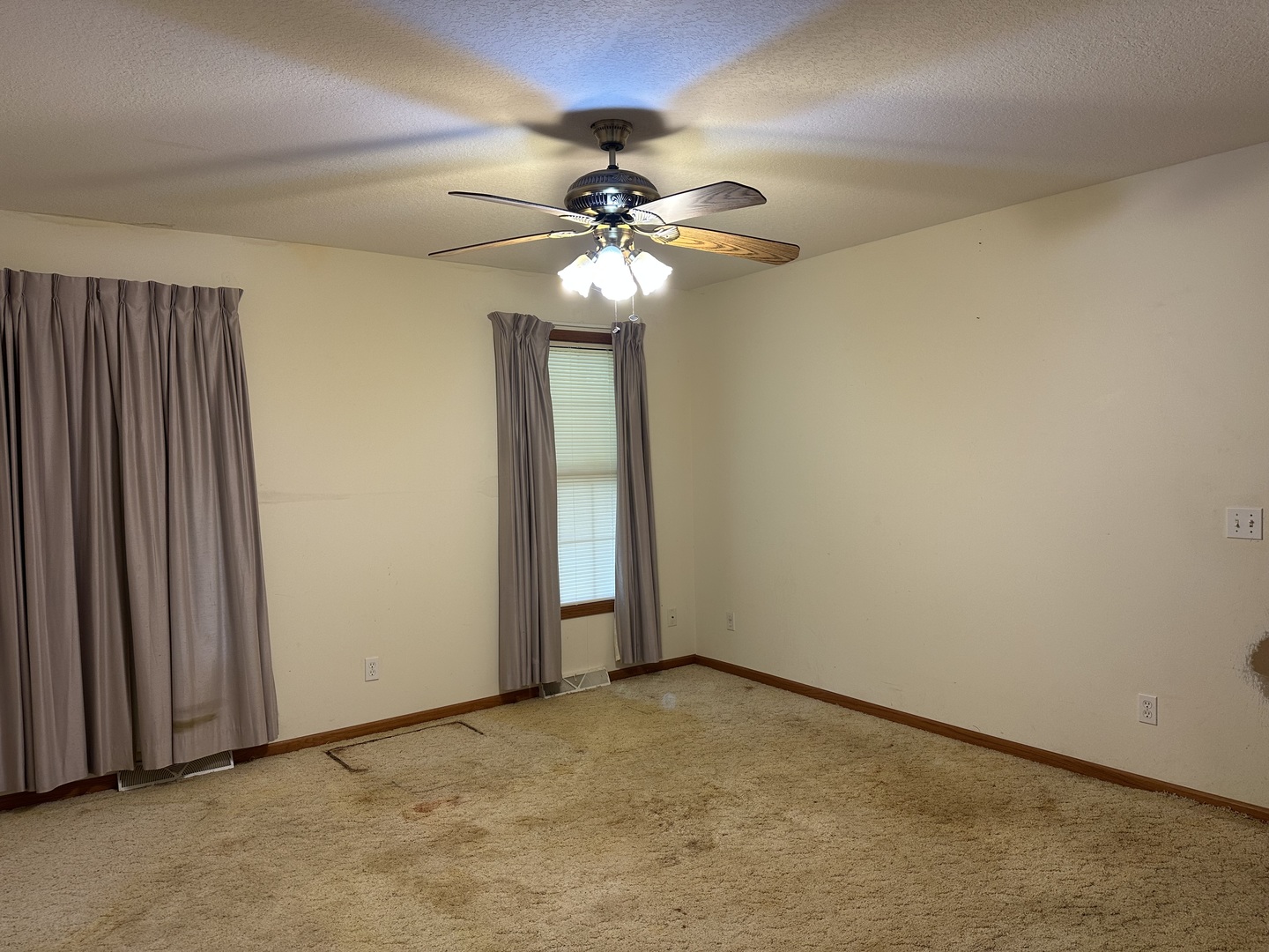 102 Hidden Valley Court Property Photo 17