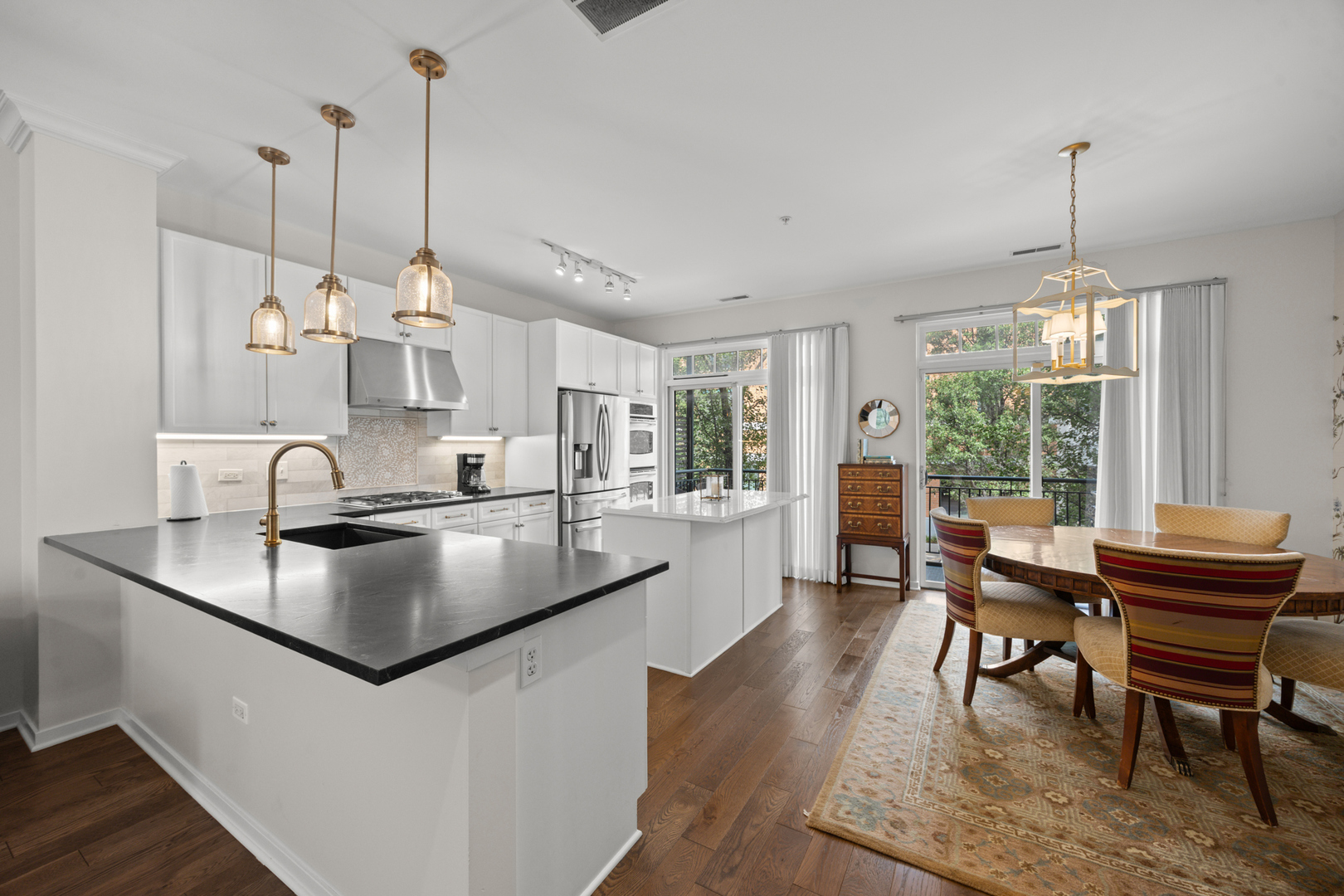 101 N Euclid Avenue 26 Property Photo 10