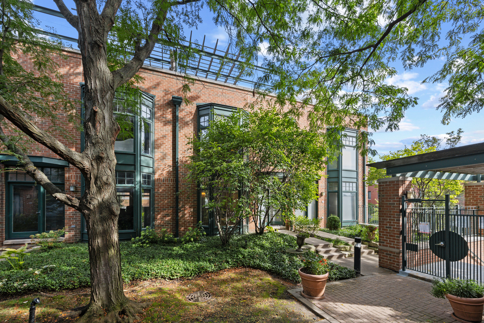 101 N Euclid Avenue 26 Property Photo 39