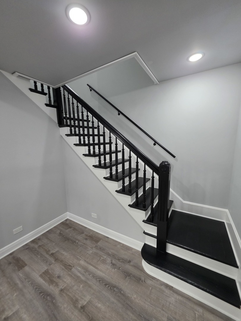 20 N 6th Avenue Property Photo 5