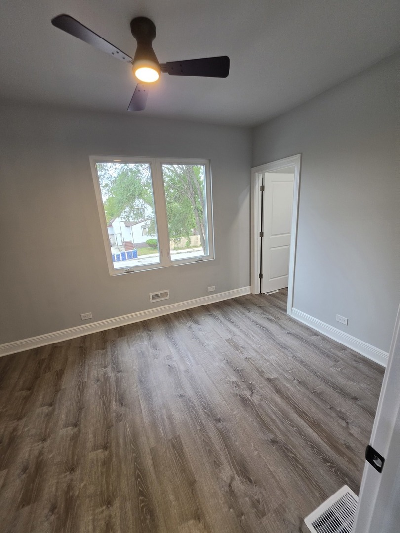 20 N 6th Avenue Property Photo 21