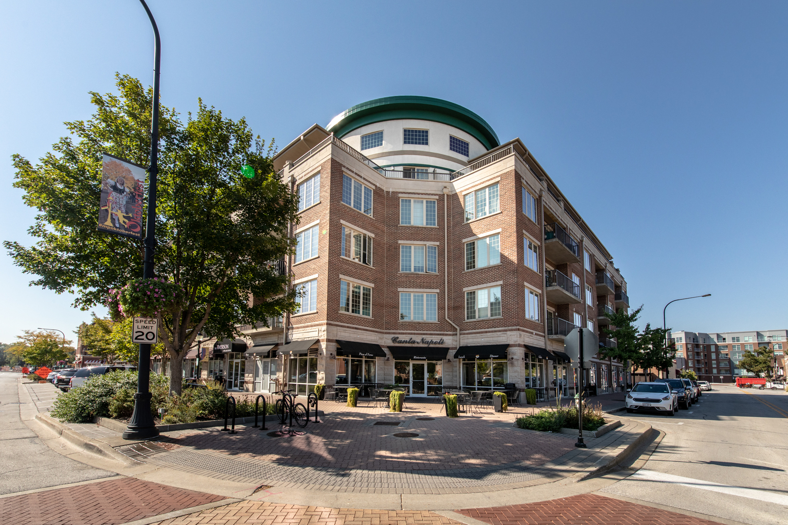100 S Emerson Street 514 Property Photo 1