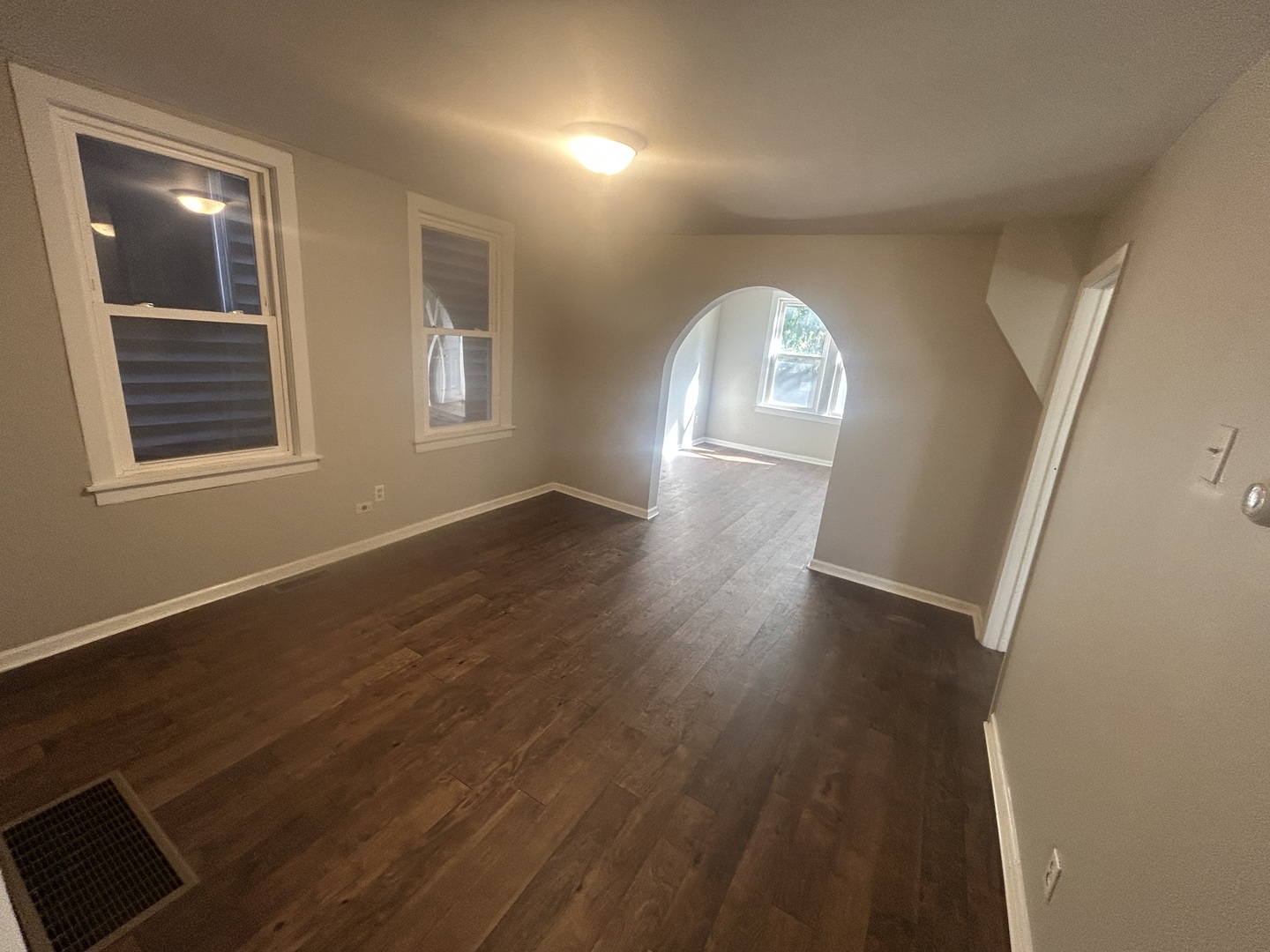 644 W 49th Street Property Photo 3