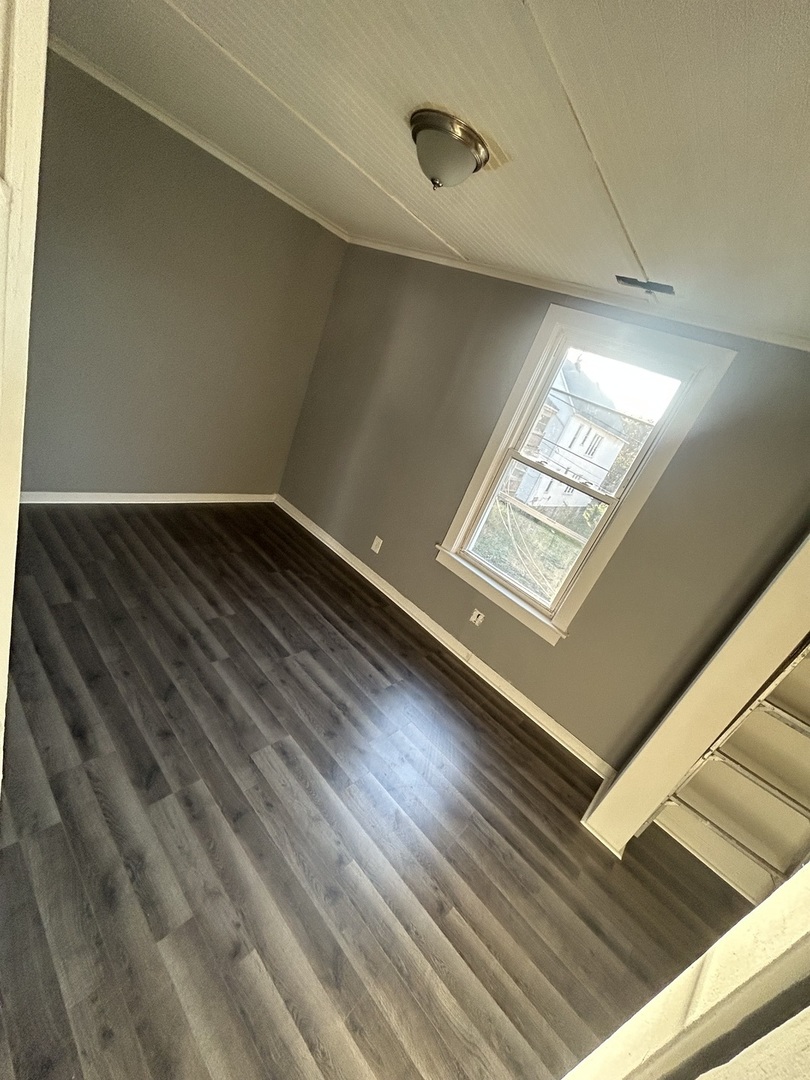 644 W 49th Street Property Photo 11