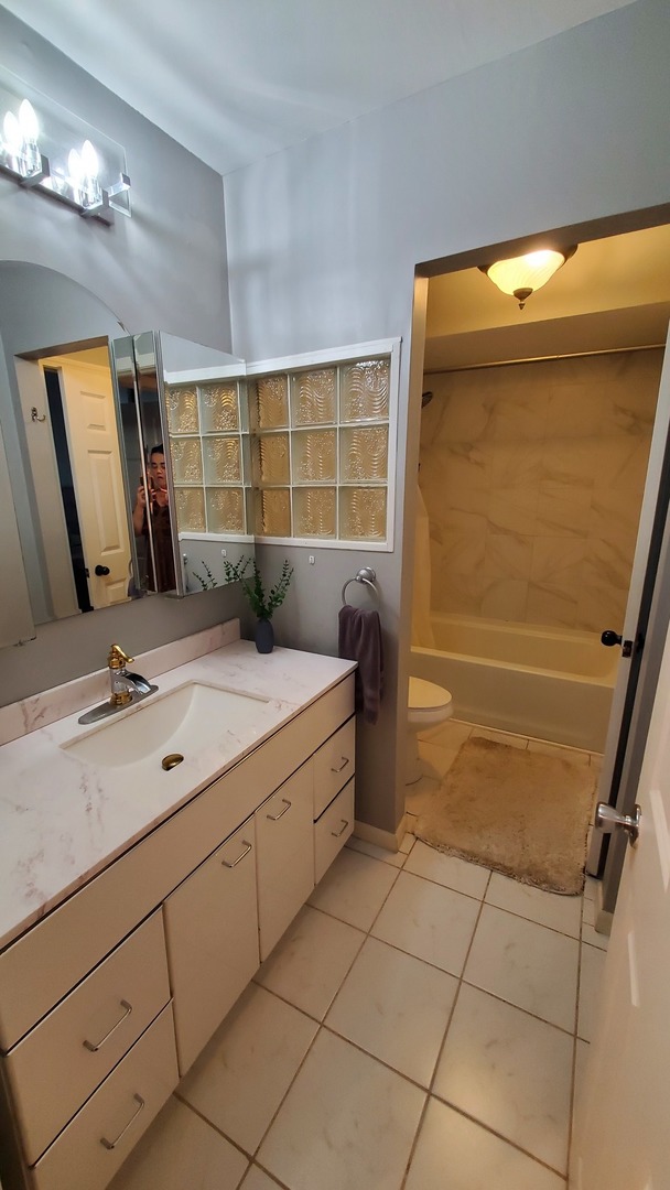 7342 Winthrop Way 8 Property Photo 12