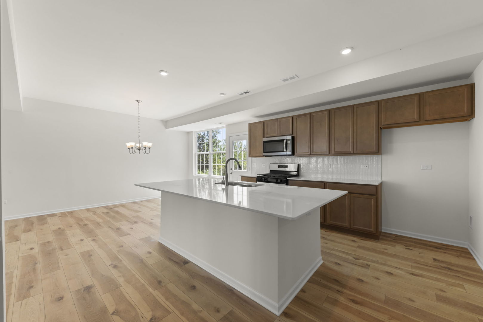 1039 Celebration Drive Property Photo 12