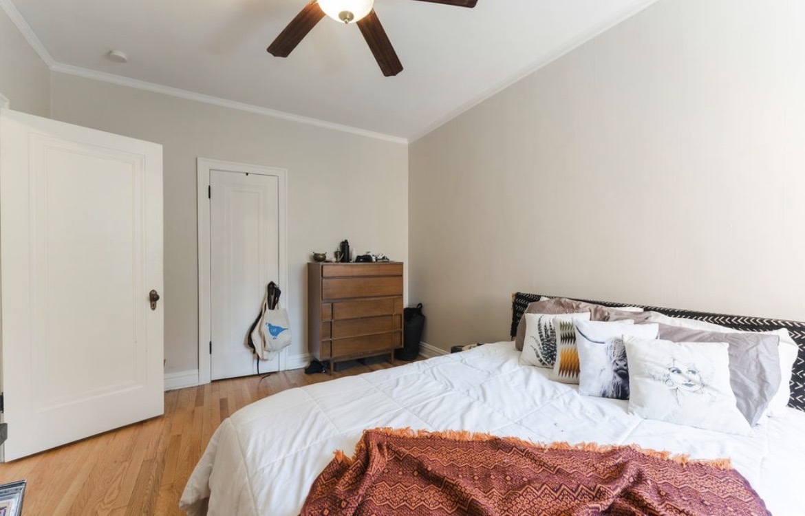 2253 N Spaulding Avenue 3 Property Photo 10