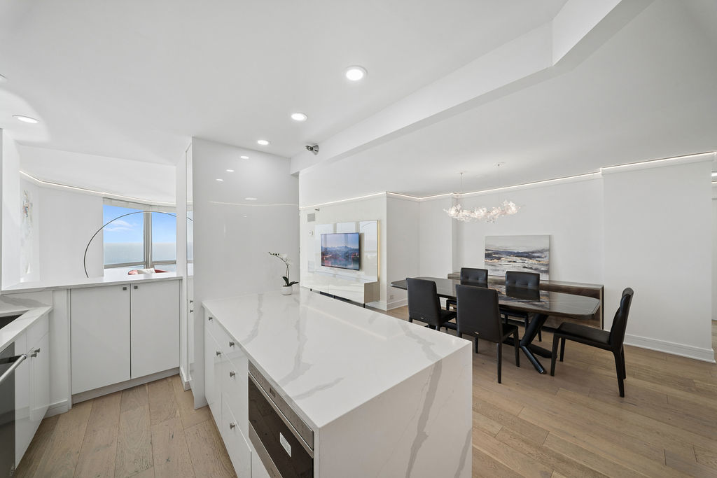 195 N Harbor Drive 5403 Property Photo 10