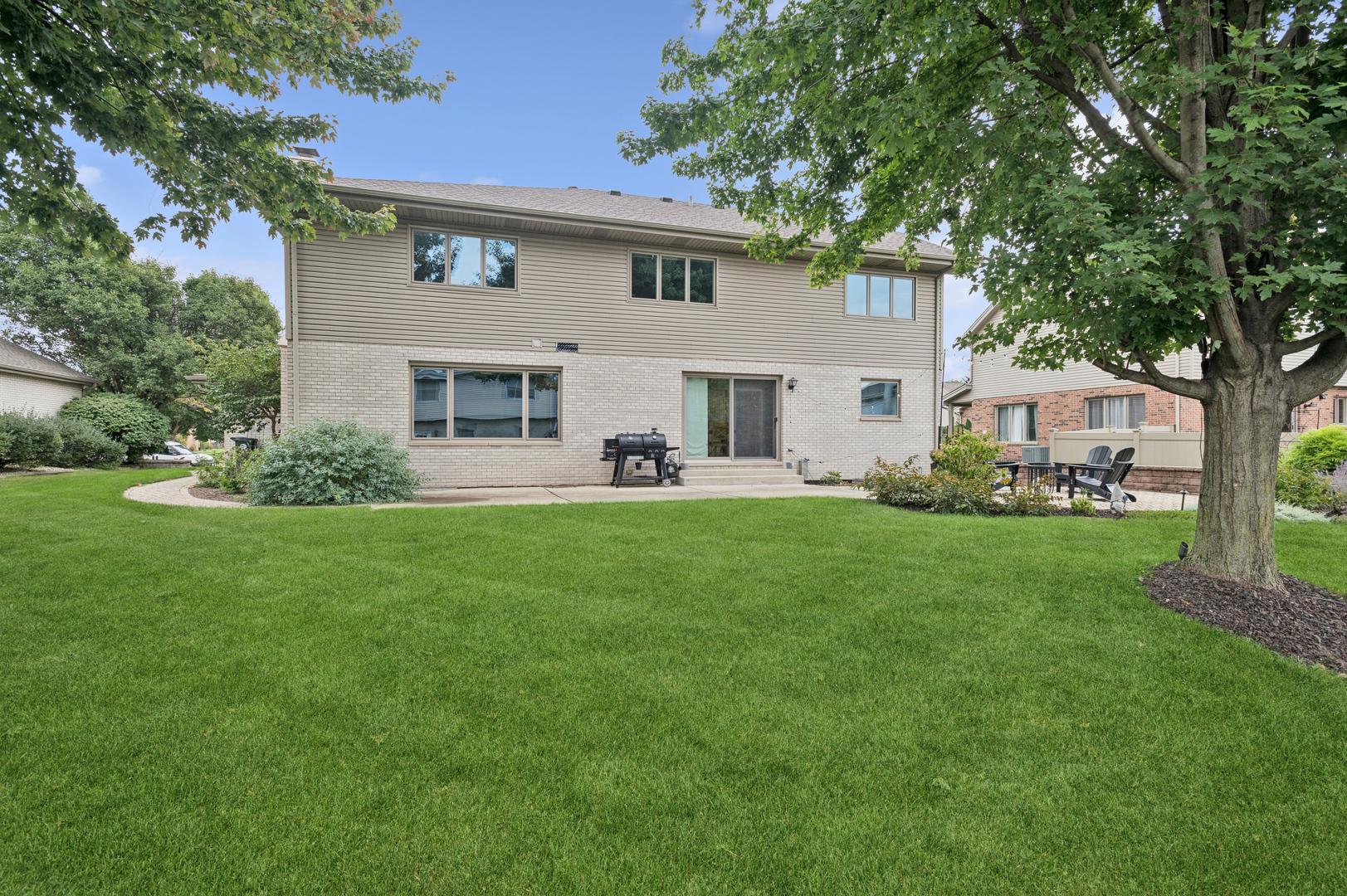 8122 Hampton Drive Property Photo 23