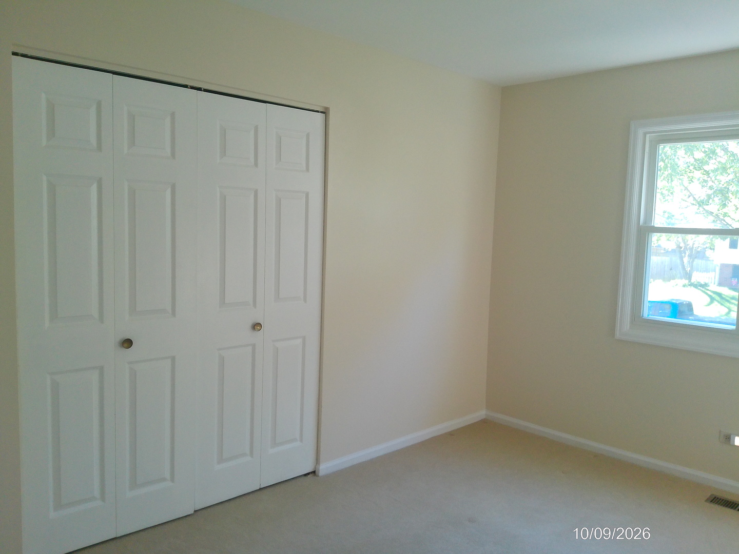291 Hill Avenue Property Photo 8
